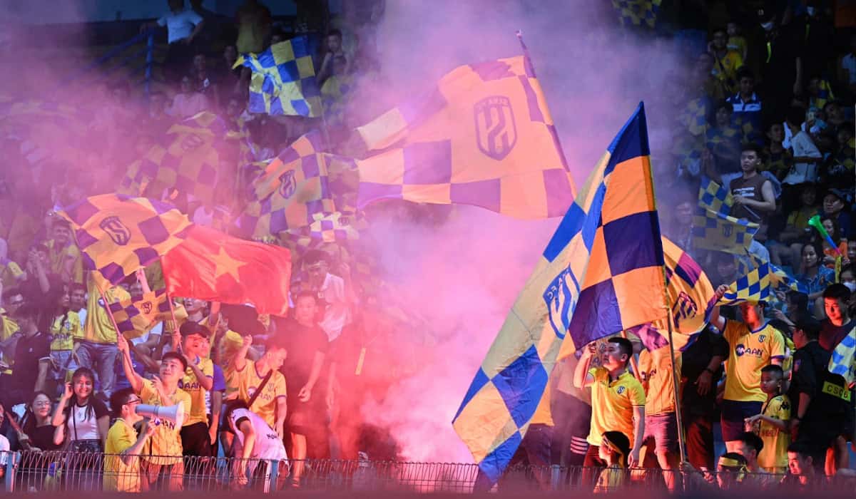 Tifosi Meaning: Exploring Ferrari Fan Culture and Passion